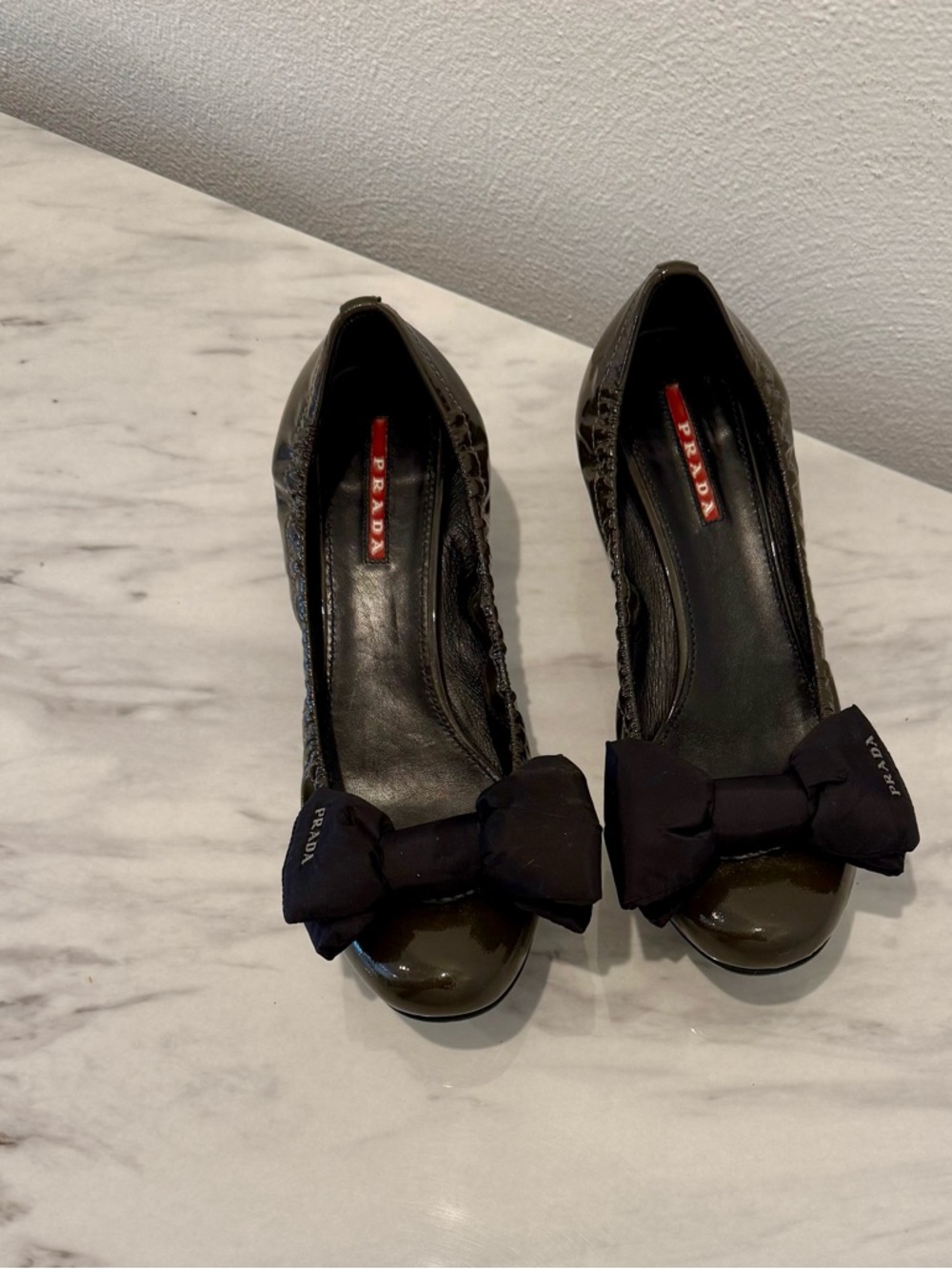 Prada Linea Rosa Patent Leather Bow Block Heel Pump - Picture 4 of 6